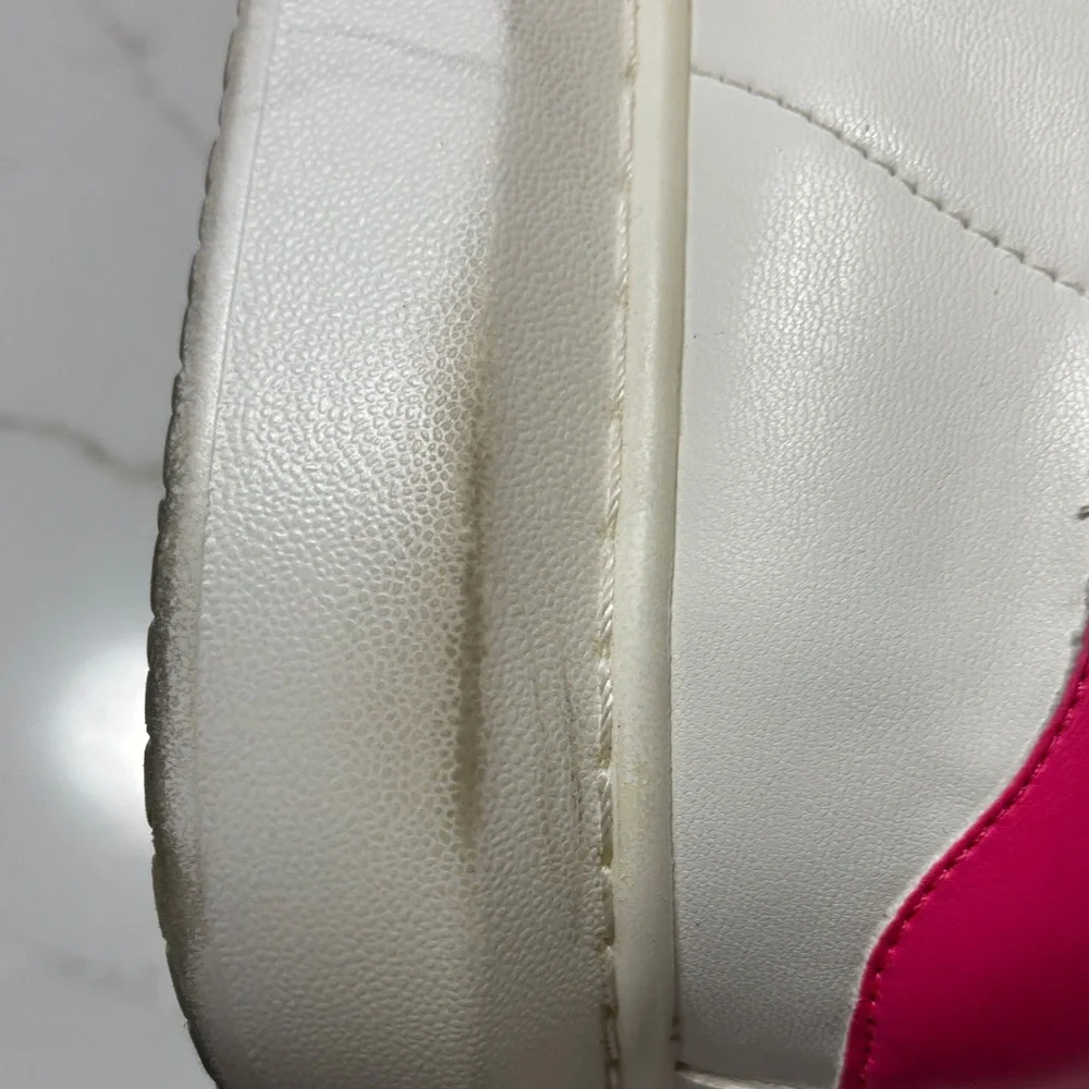Steve Madden White and Pink Sneakers